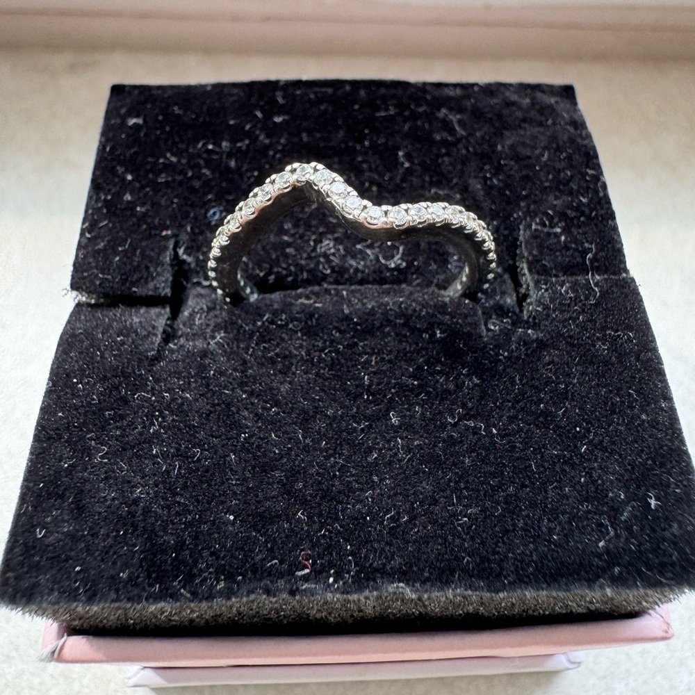 Pandora Sparkle Silver Wave Ring - Picture 3 of 8